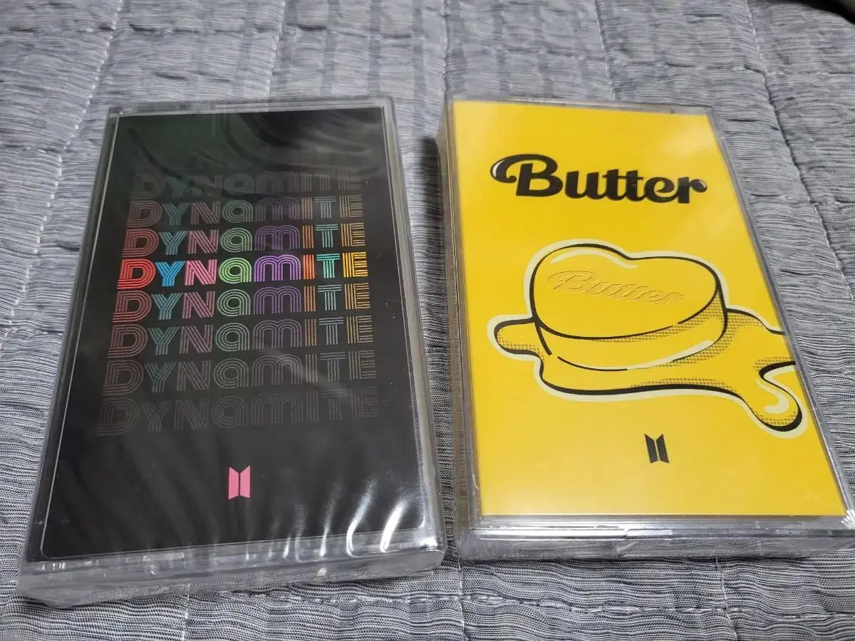 미개봉 butter/dynamite cassette